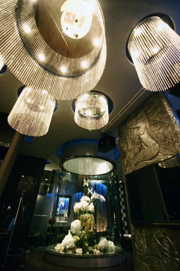The Yorker Deluxe Motel Taoyuan Bagian luar foto